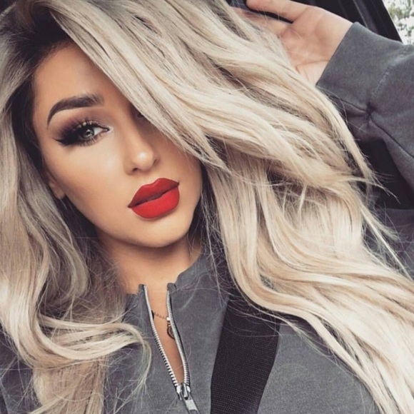 💫 22” OMBRÉ BLONDE STRAIGHT LACE FRONT WIG *NEW*